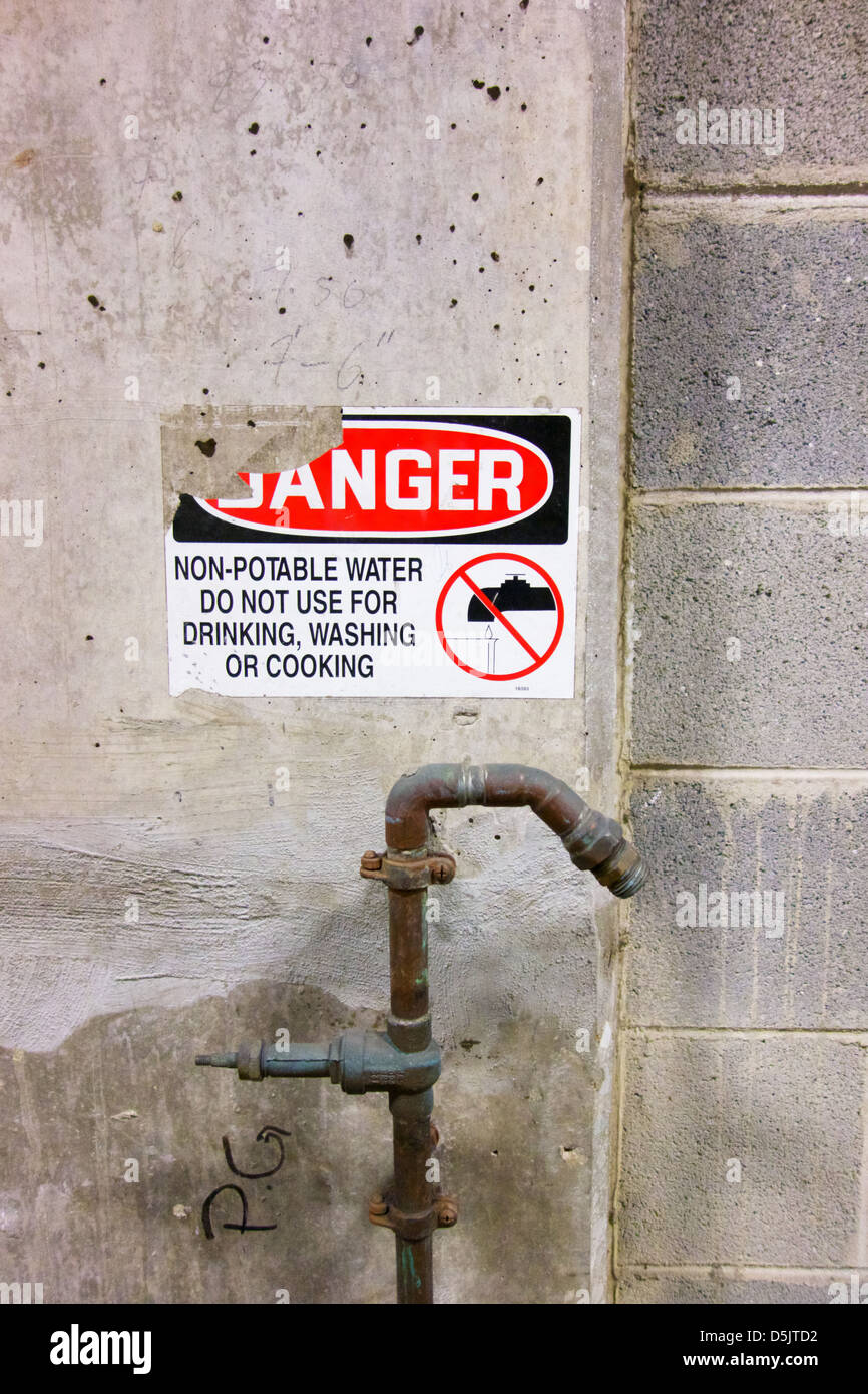 Non-potable water warning. Millennium Park Chicago Stock Photo
