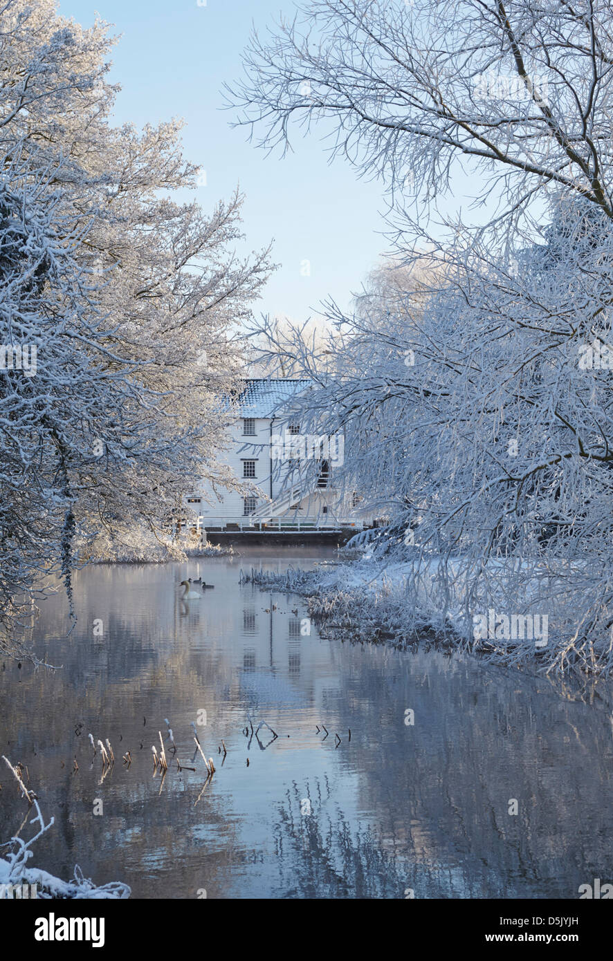 The Waveney river on the Norfolk/Suffolk border in winter Stock Photo