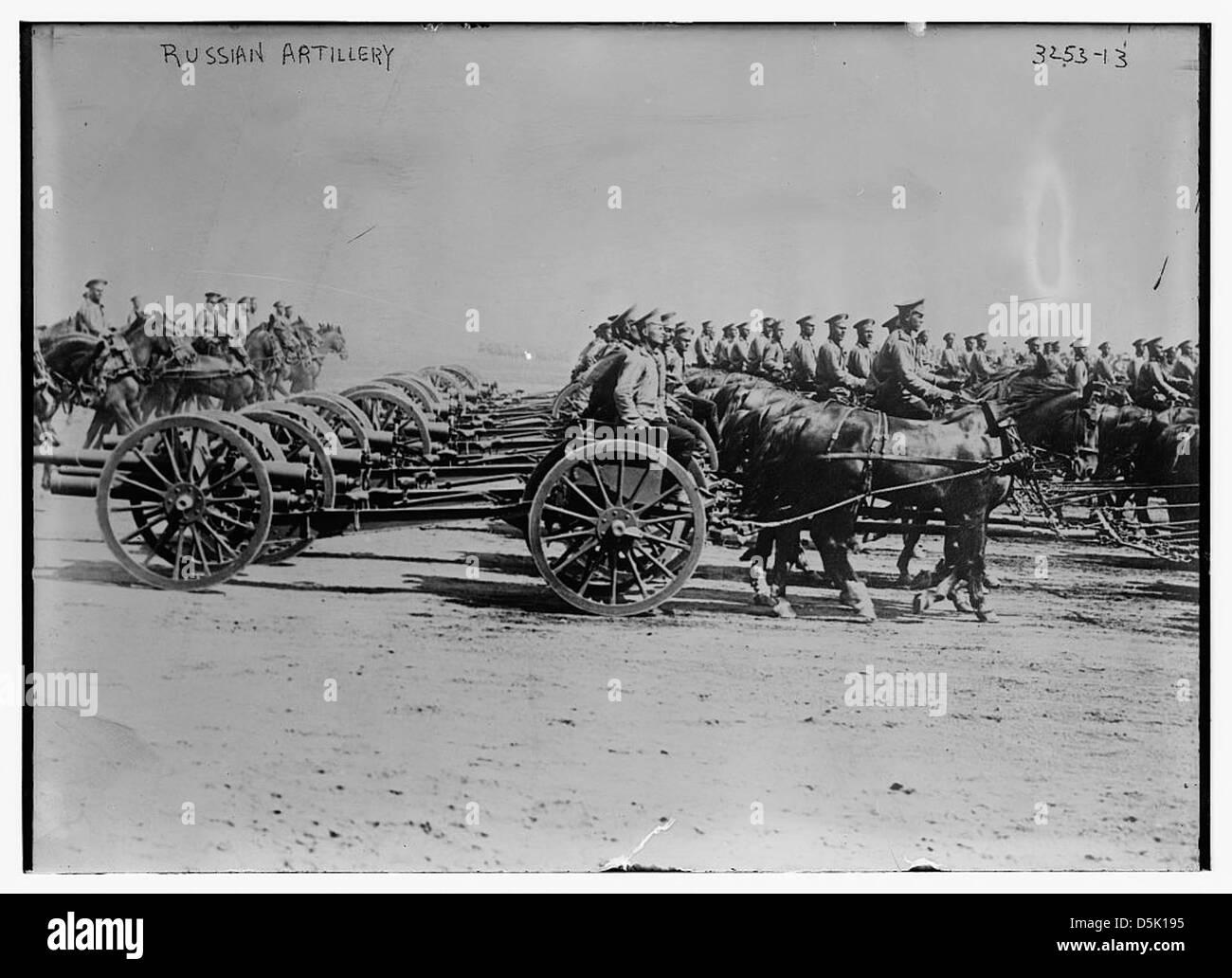 Artilleryman cannon soldier soldiers artillery artillerymen caisson dc