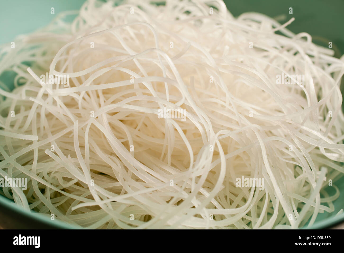 Uncooked rice noodles vietnam hires stock photography and images Alamy