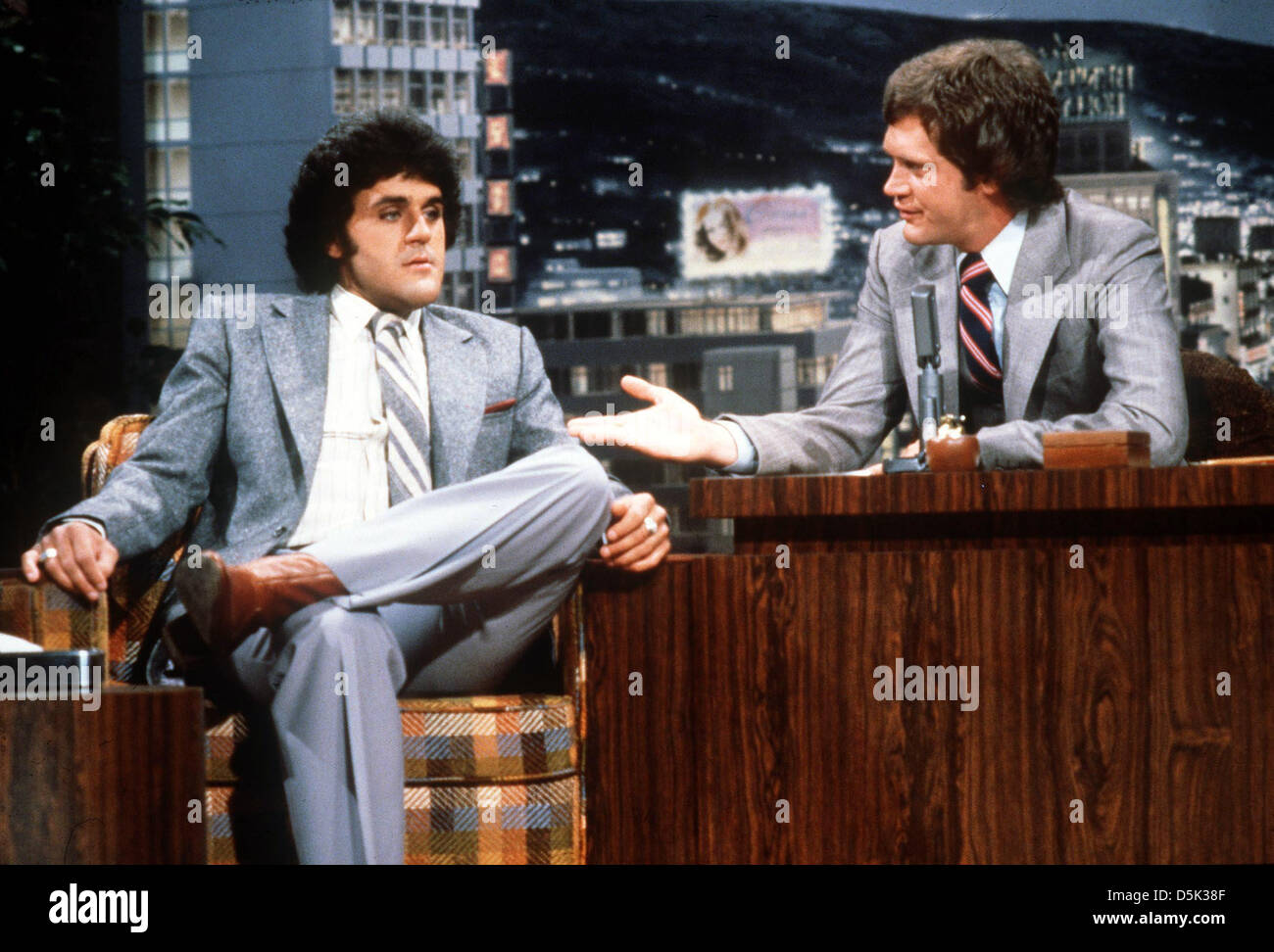 Guest host DAVID LETTERMAN interviews JAY LENO on the 'Tonight Show' in the 1980's. (exact date unknown) Stock Photo