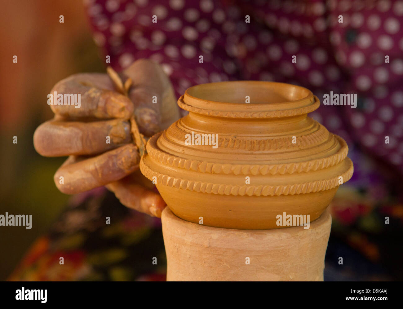 Ceramic manufacturing (pottery) in Cambodia Stock Photo Alamy