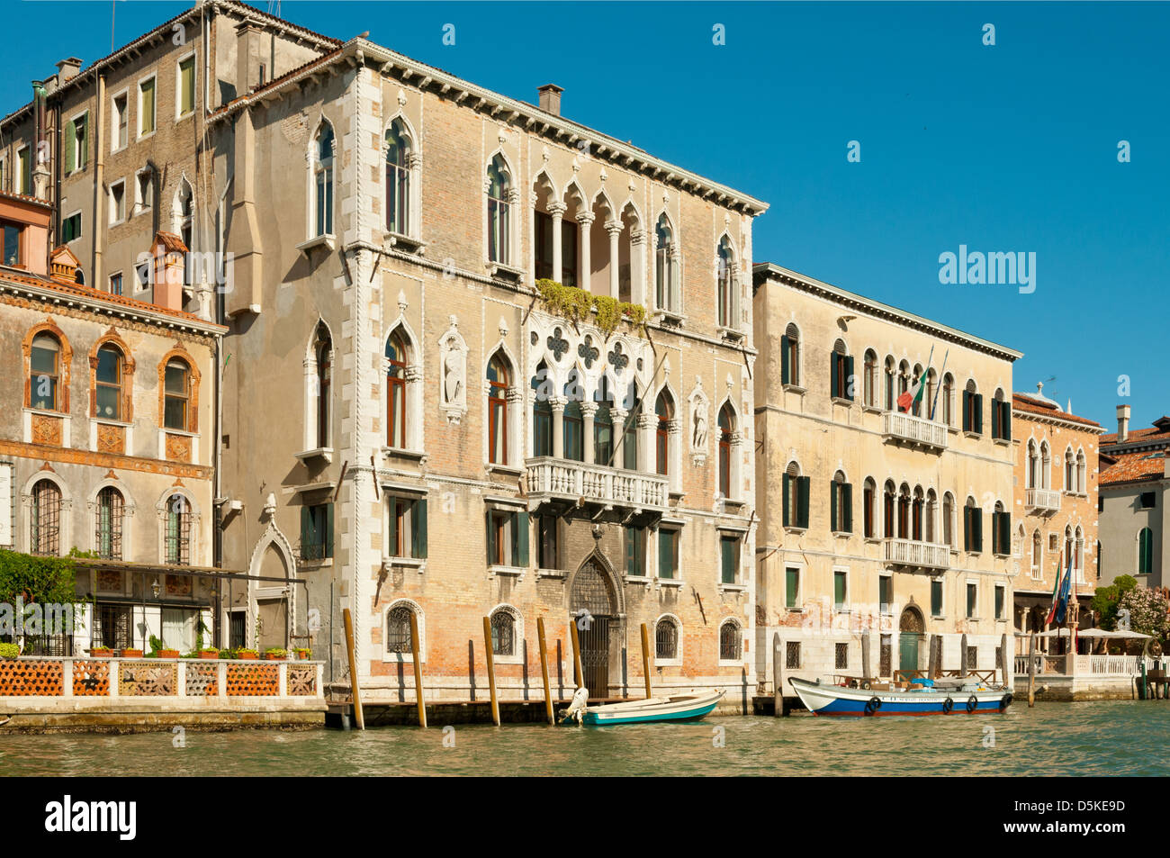 Palazzo Loredan on Grand Canal, Venice, Italy Stock Photo - Alamy