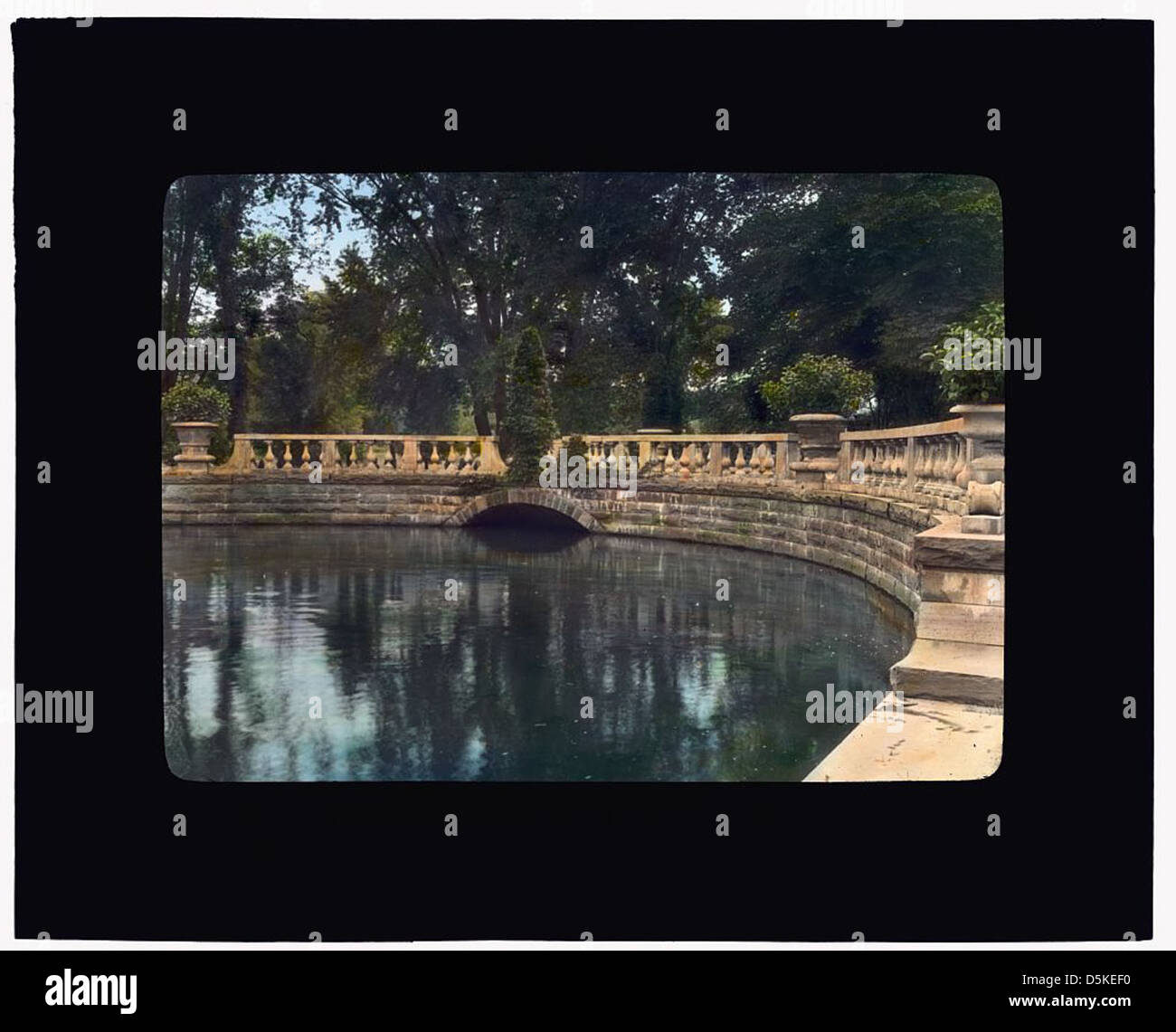 ["Thornedale," Oakleigh Thorne house, Millbrook, New York. (LOC Stock