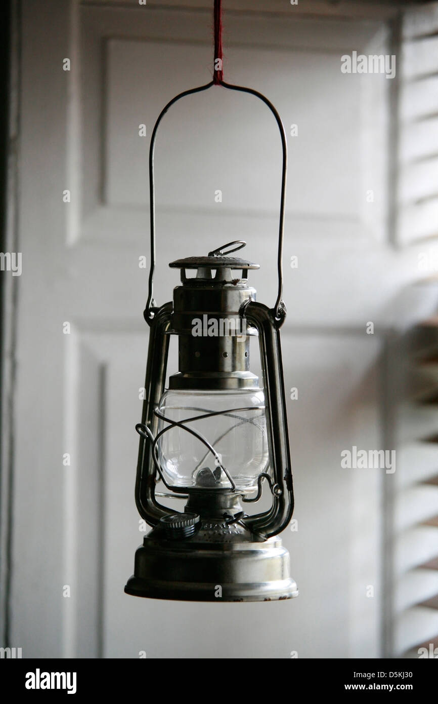 Hanging cheap hurricane lamp