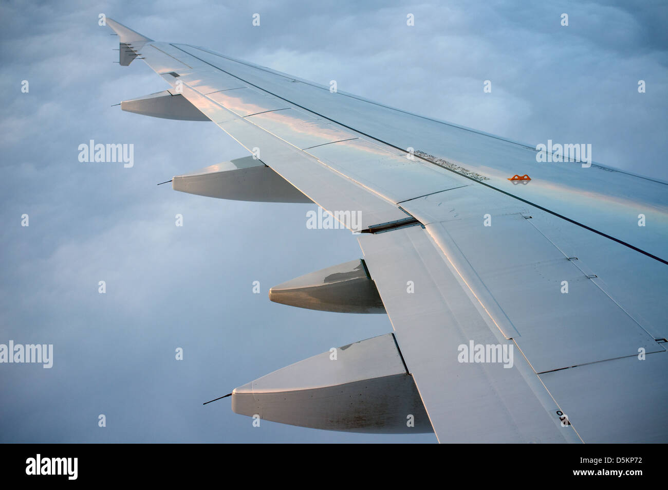 ユーロウイングス航空 Aviationtag A319-100 （お取り寄せ商品