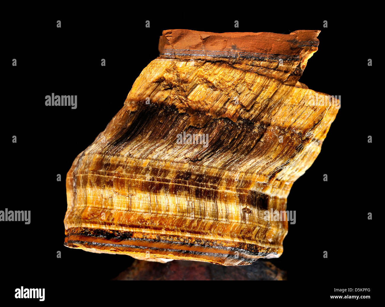 Cats eye quartz hires stock photography and images Alamy