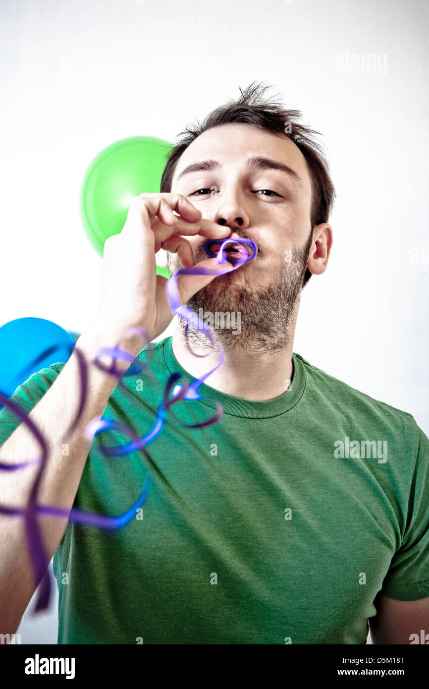 Streamers blowing hires stock photography and images Alamy