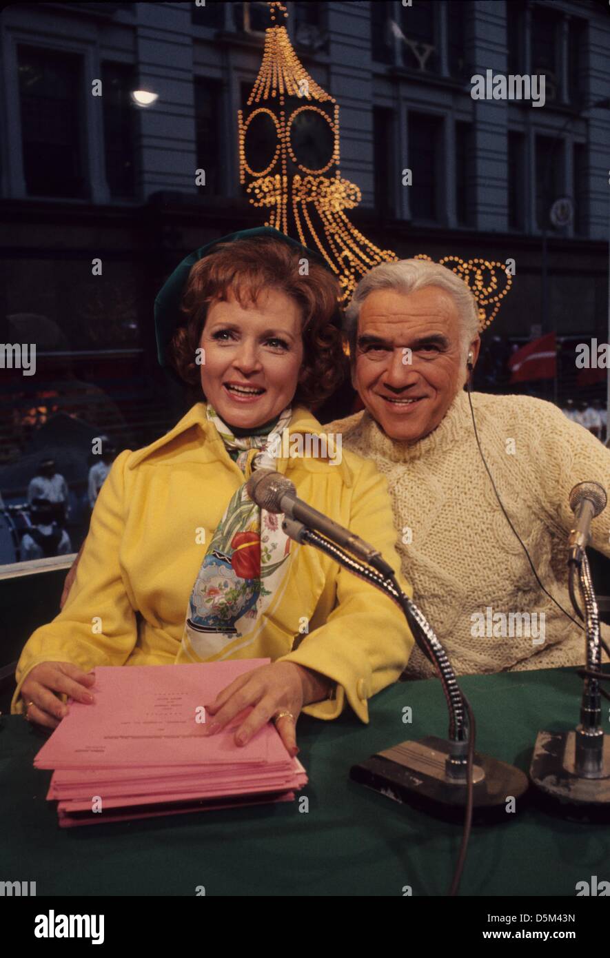 LORNE GREENE.Supplied by Photos, inc.(Credit Image: © Supplied By Globe