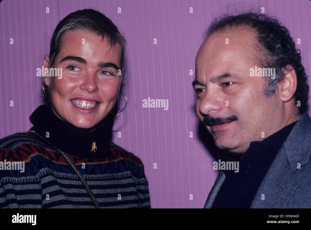 MARGAUX HEMINGWAY with Burt Young 1983.e8724.Supplied by   Photos, inc.(Credit Image: © Supplied By Globe Photos, Inc/Globe Photos/ZUMAPRESS.com) Stock Photo