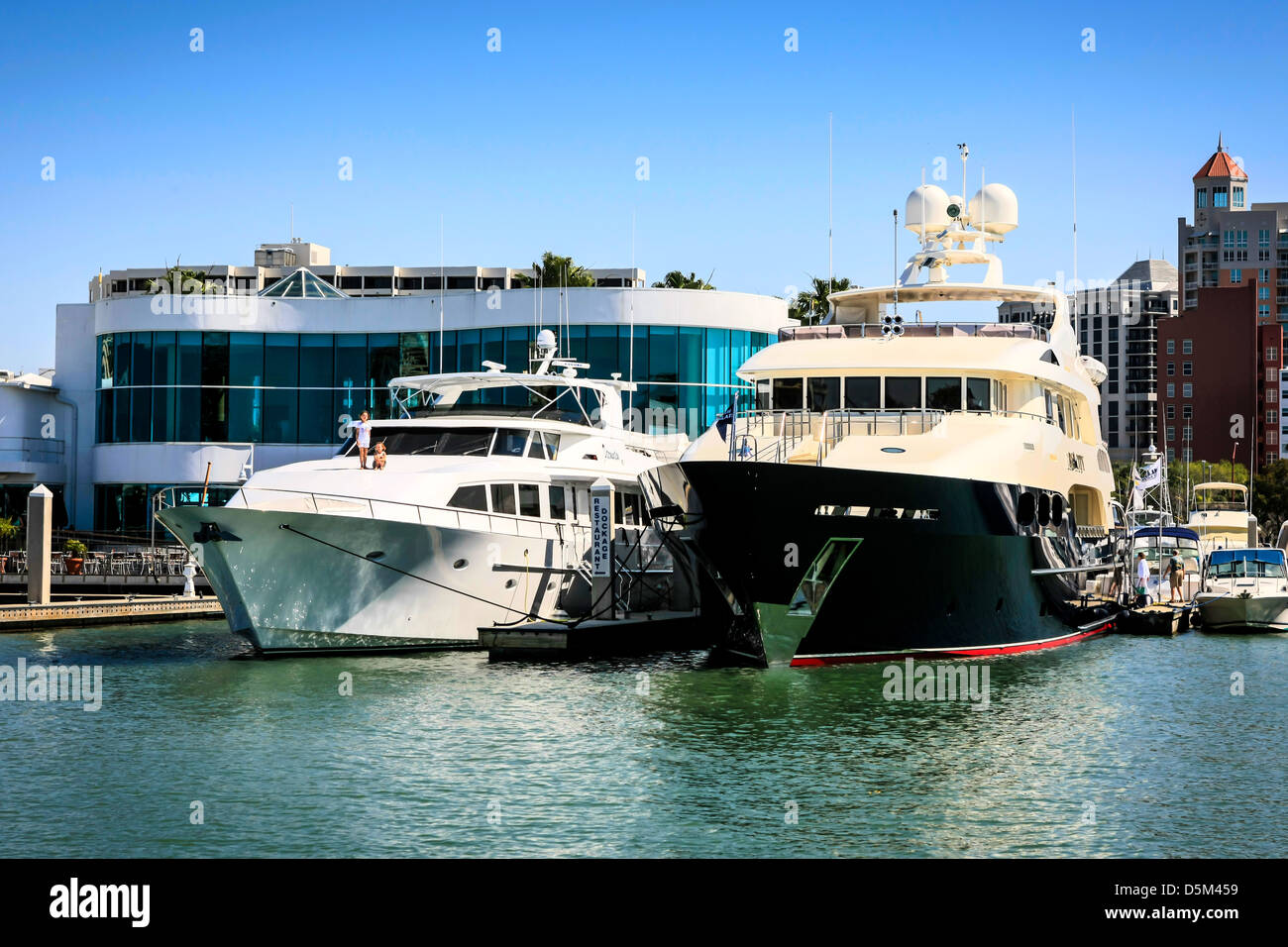 Sarasota Yacht Club >> Sarasota Yacht Club And Harbor Waterfront In Florida Stock Photo Sarasota Yacht Club >> Sarasota Yacht Club And Harbor Waterfront In Florida Stock Photo