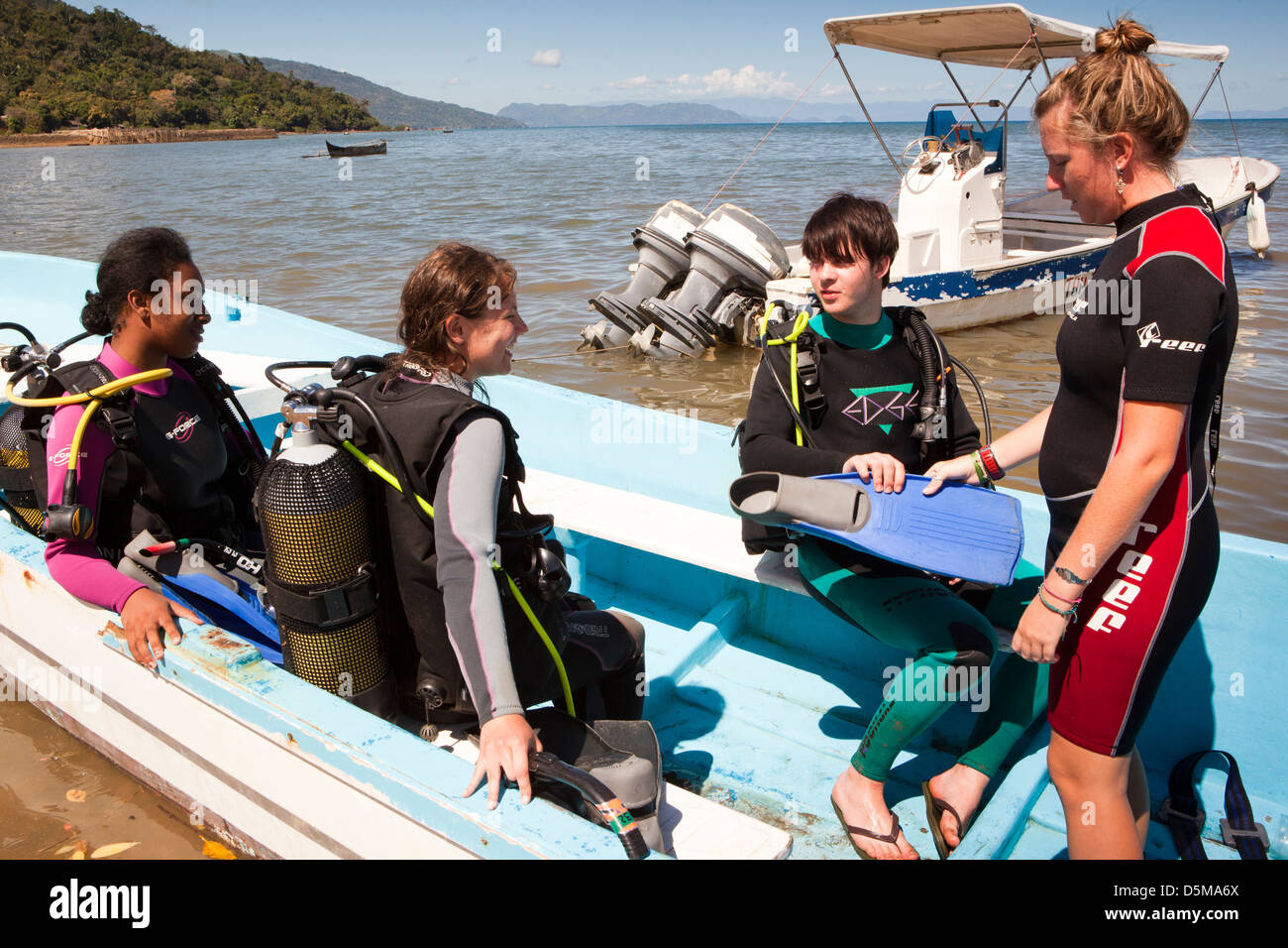 Madagascar, Nosy Be, Marodokana, Operation Wallacea dive boat, predive