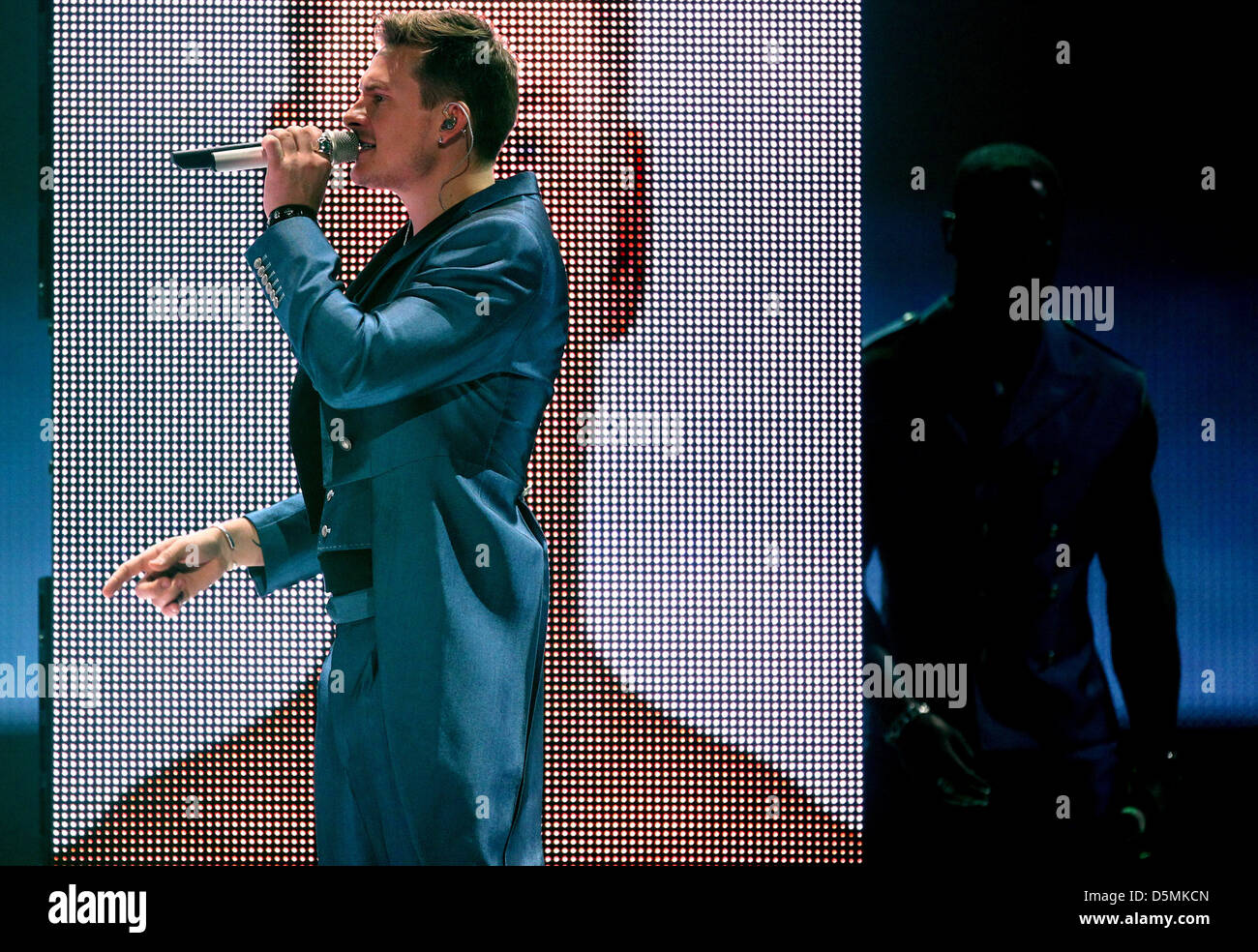 Blue rehearsing for the Eurovision Song Contest (Grand Prix Eurovision