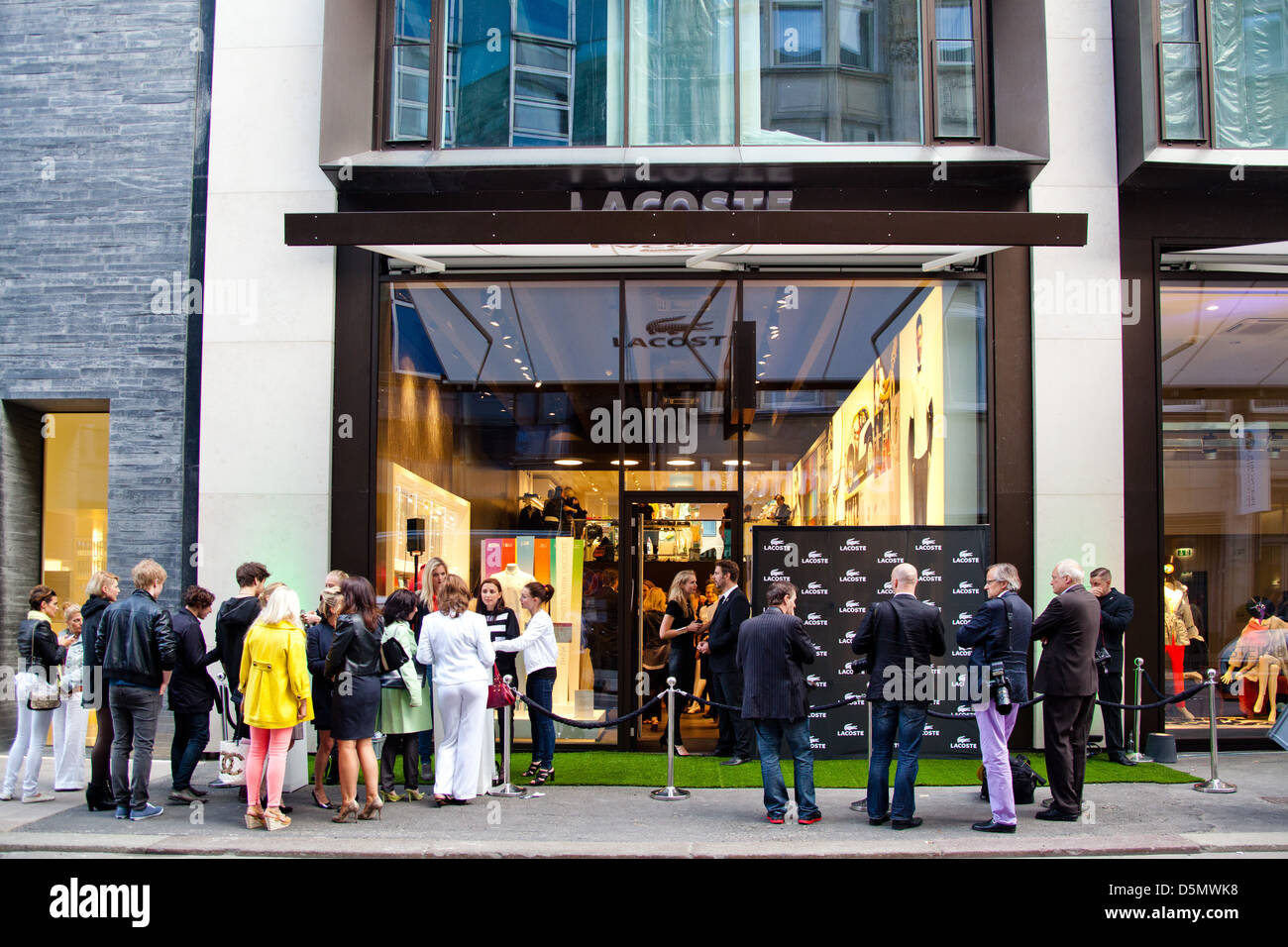 atmosphere at Lacoste store opening at Neuer Wall. Hamburg, Germany -  12.05.2011 Stock Photo - Alamy