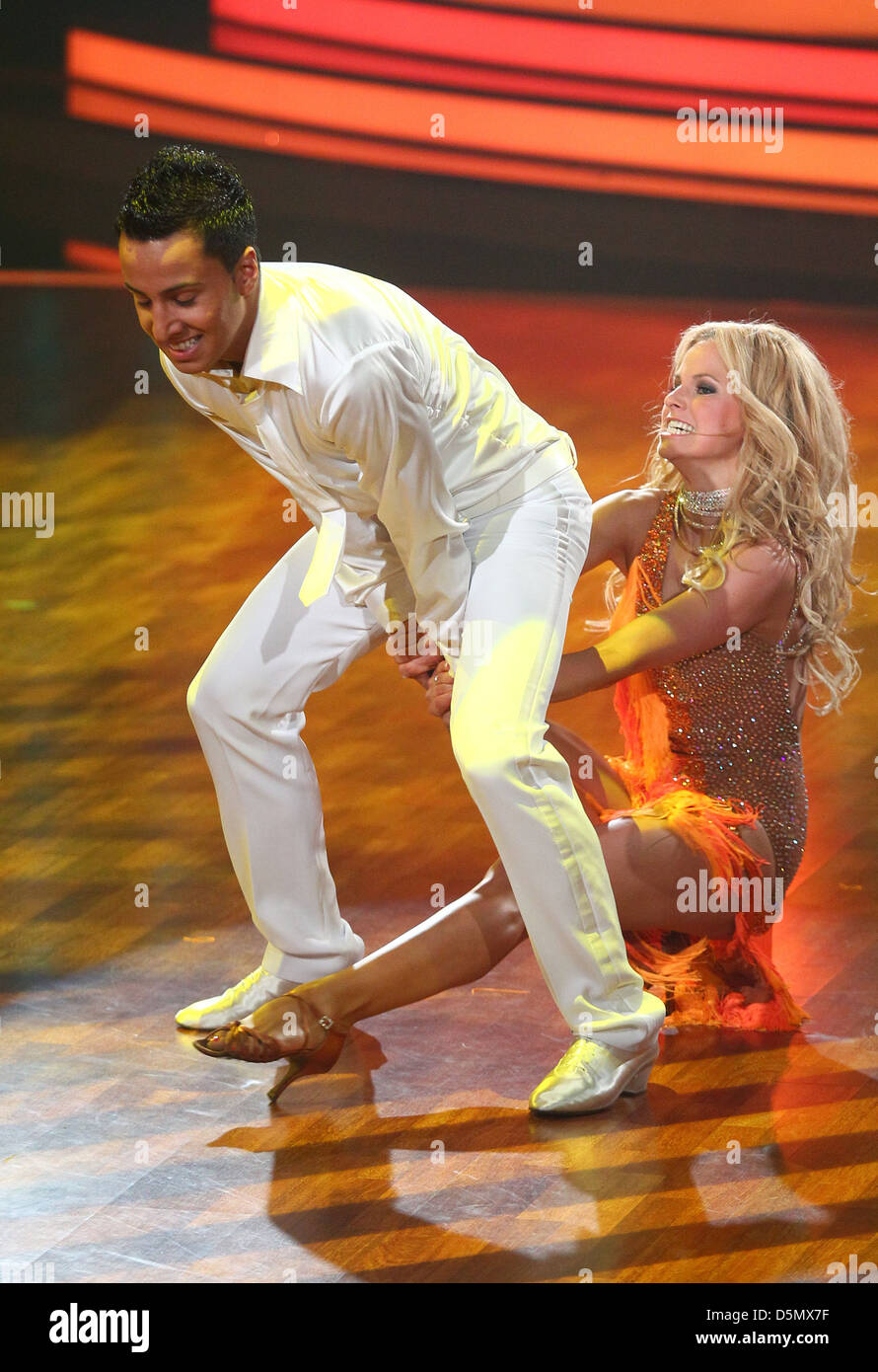 Der Checker, Sarah Latton on German RTL TV show "Let's Dance". Cologne