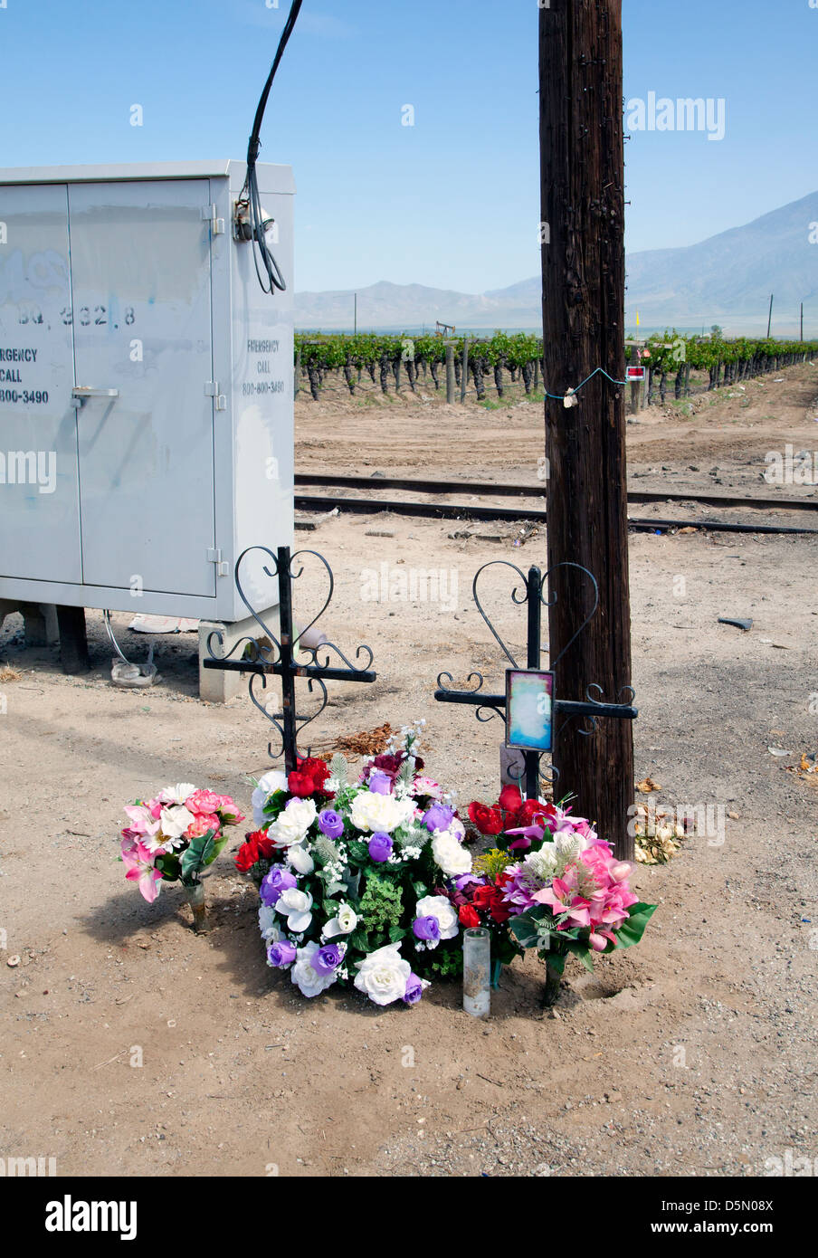 Road accident memorial, Arvin, CA, 2013 Stock Photo