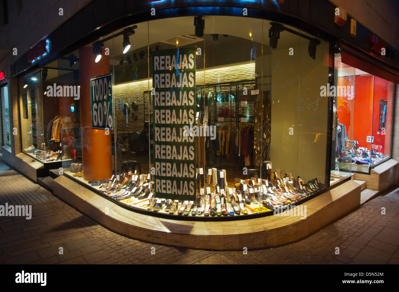 shoe stores santa cruz