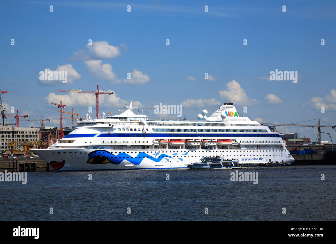 Hafencity, cruise ship  AIDAcara, hamburg harbor, Germany Stock Photo