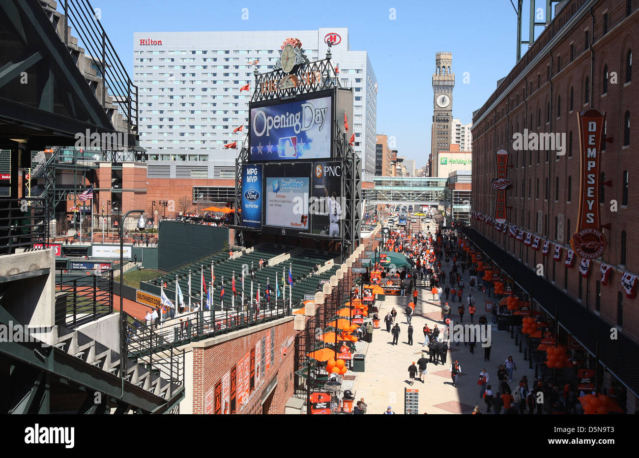 Eutaw street hires stock photography and images Alamy