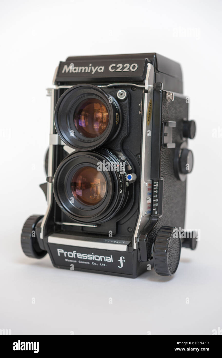 A Mamiya C220 professional twin lens film camera Stock Photo