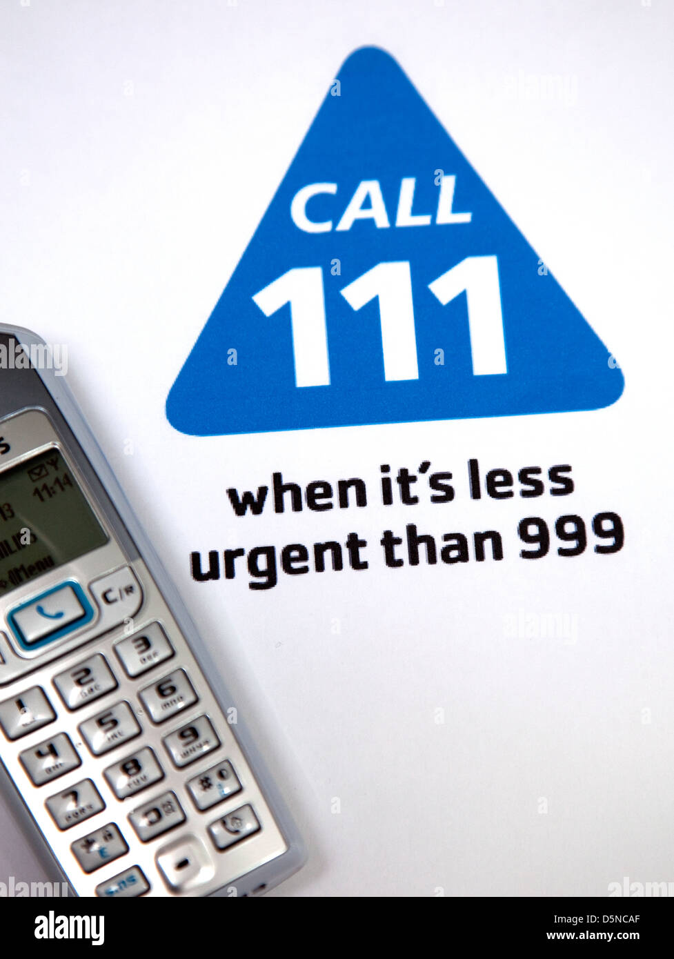 new-nhs-111-number-for-non-emergency-medical-calls-london-stock-photo-alamy