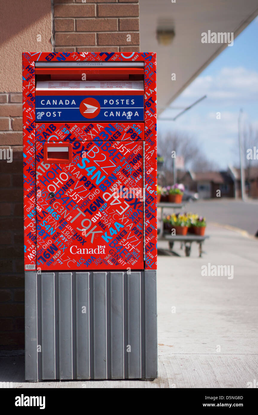 Canada Post, Letterbox Drop Off Stock Photo