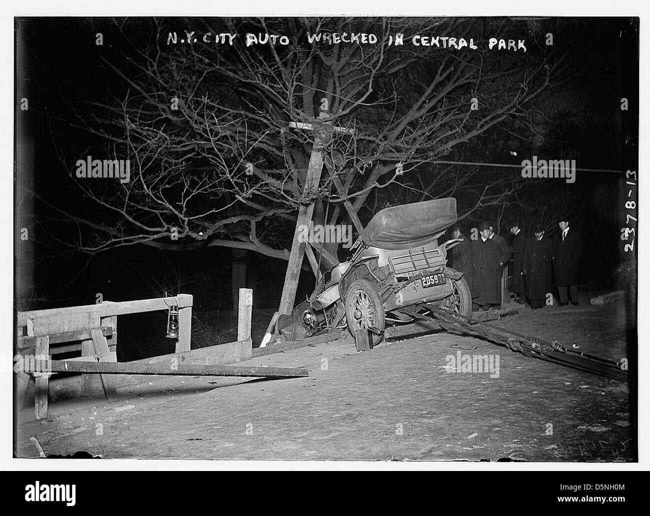 N.Y.C. auto wrecked in Central Park (LOC) Stock Photo