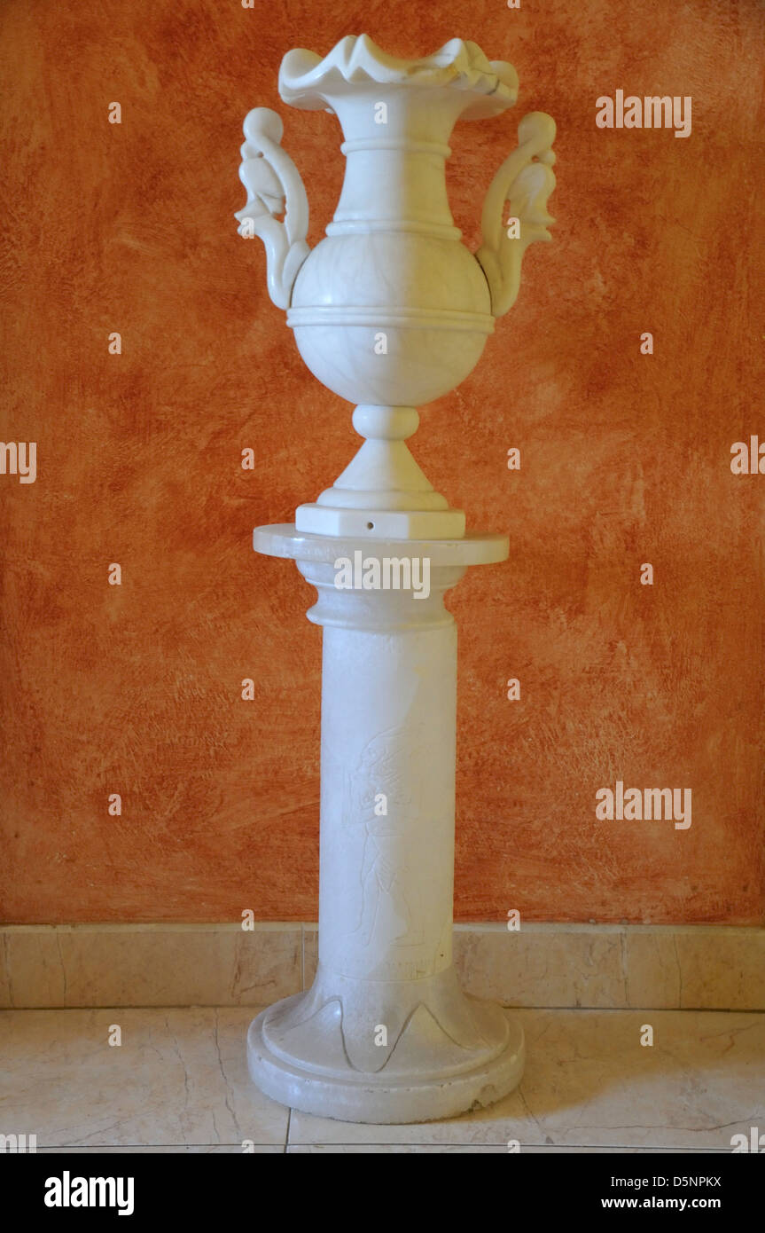 statue commissioning decorative floor entry Stock Photo Alamy