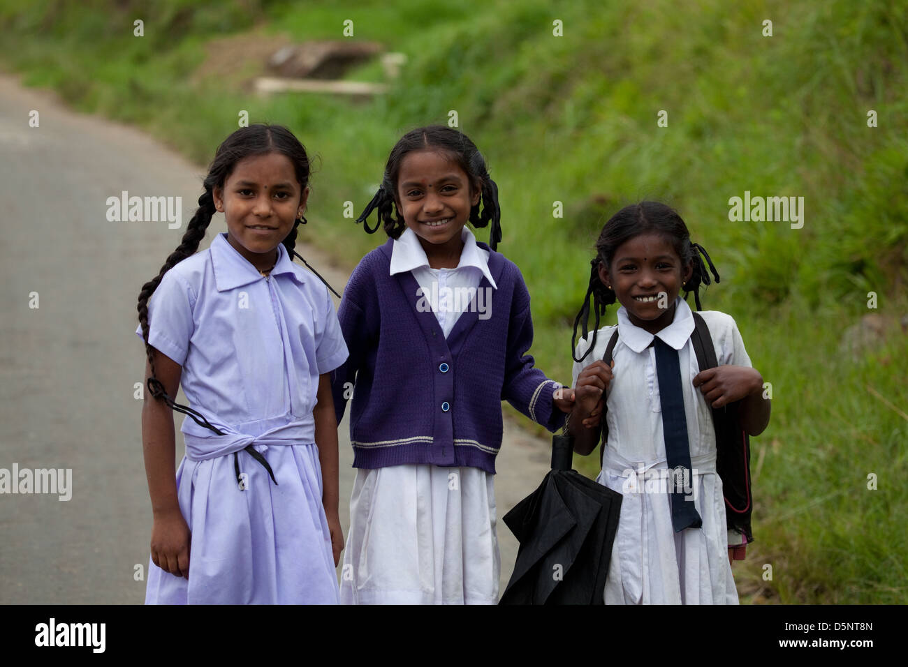 Kids in sri lanka hi-res stock photography and images - Alamy