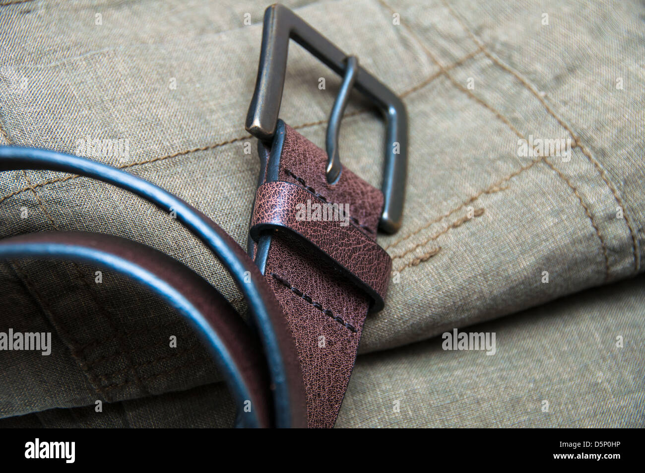 Grey and gold dress hi-res stock photography and images - Alamy
