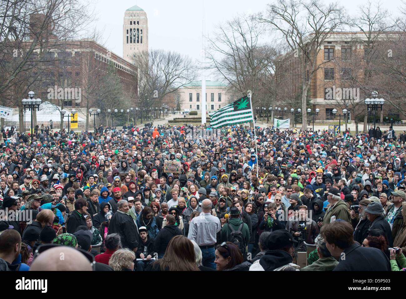 Ann Arbor, Michigan, USA, 6th April, 2013. Thousands gather on the University of Michigan's Diag for the 42nd Annual Hash Bash, a pro-legalization of marijuana rally. (Credit Image: Credit:  Courtney Sacco/ZUMAPRESS.com/Alamy Live News) Stock Photo