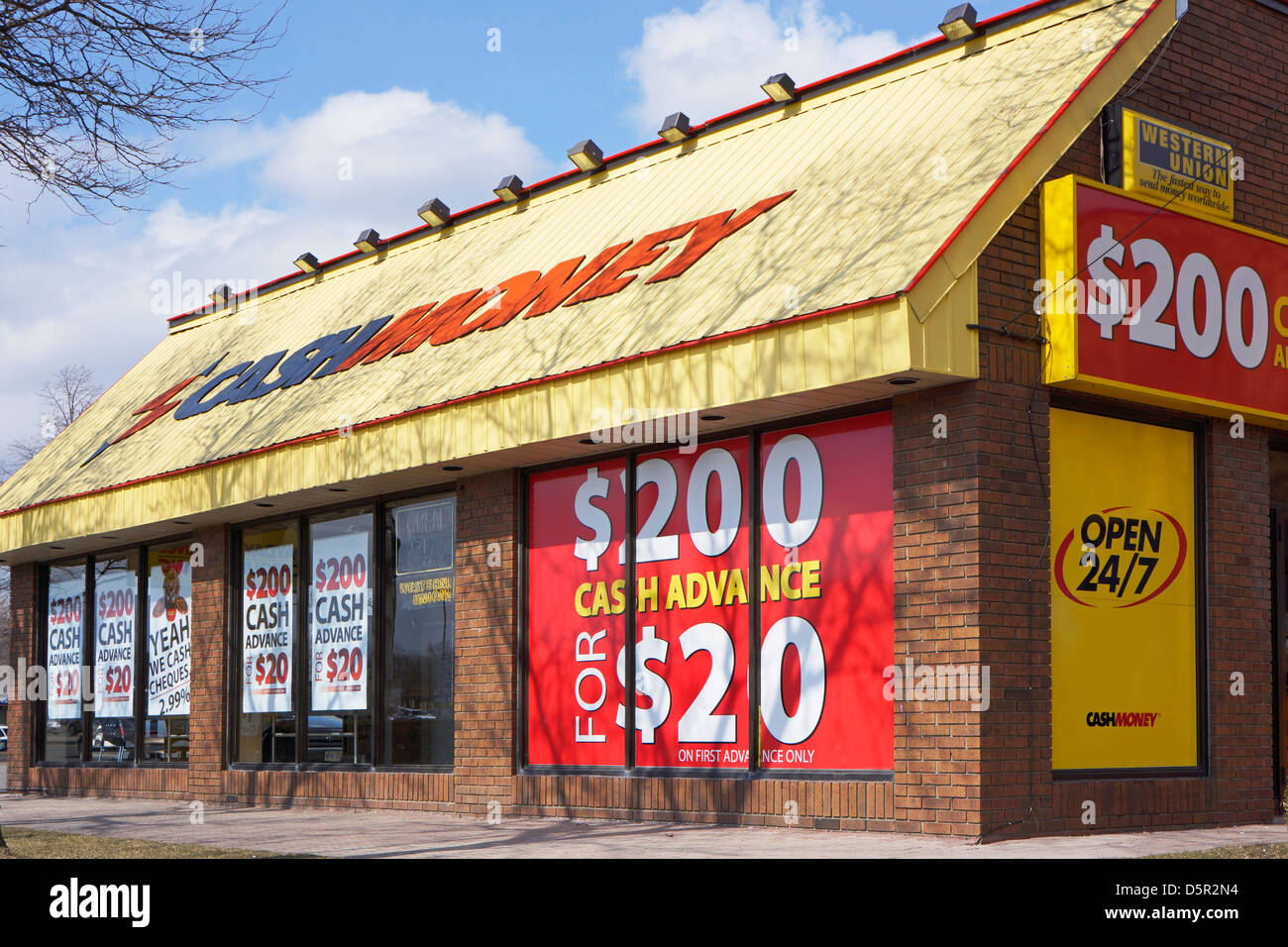 Starting cash advance business picture 7