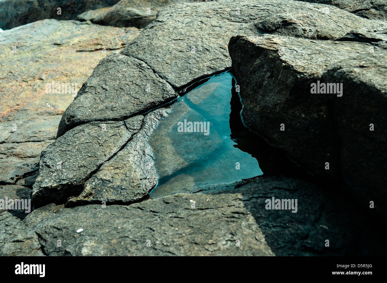Bluish water hi-res stock photography and images - Alamy