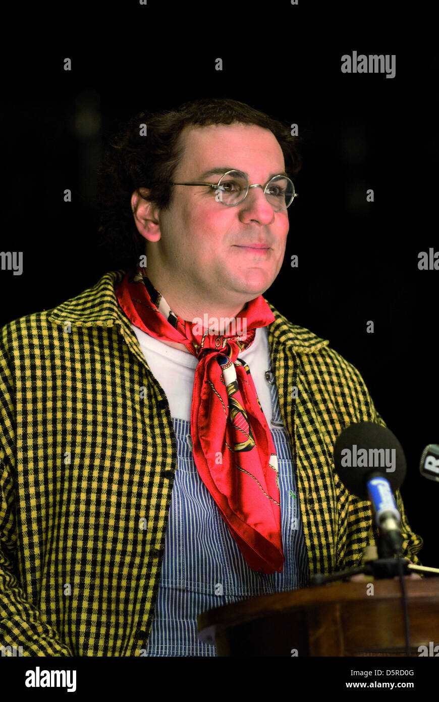Coluche High Resolution Stock Photography And Images Alamy