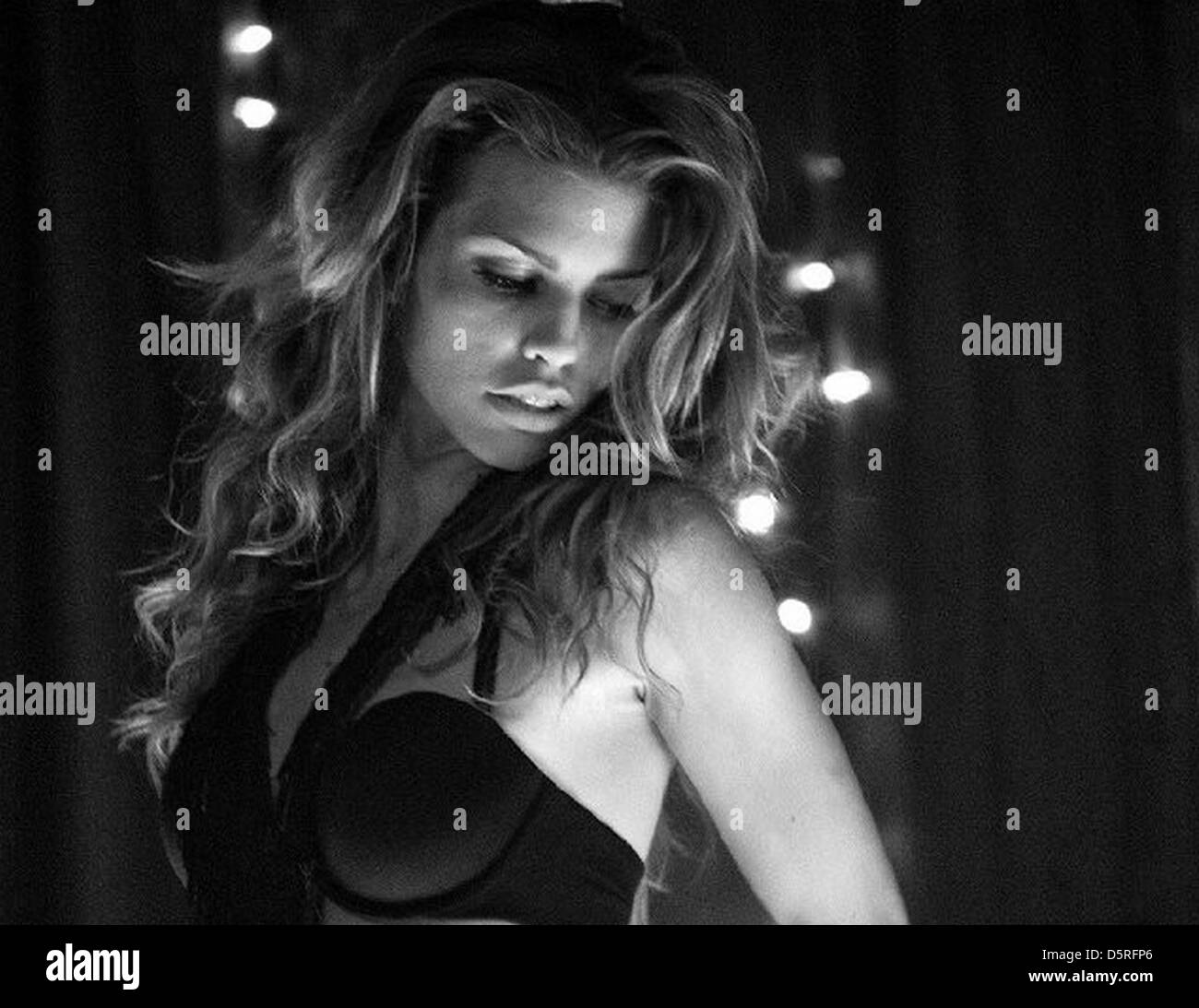 OFFICER DOWN  2013 Anchor Bay film with AnnaLynne McCord (correct spelling) Stock Photo