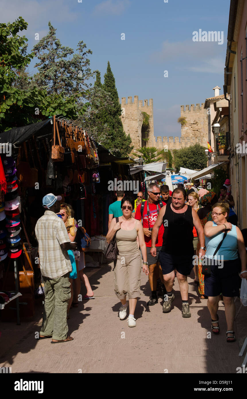 Market day in the old town of Alcudia, Mallorca Stock Photo ...