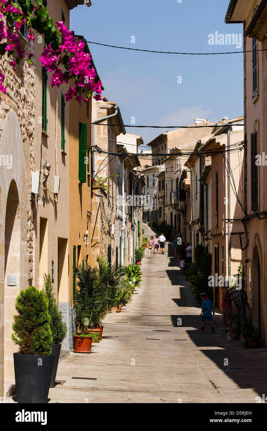 Street scene in alcudia hi-res stock photography and images - Alamy
