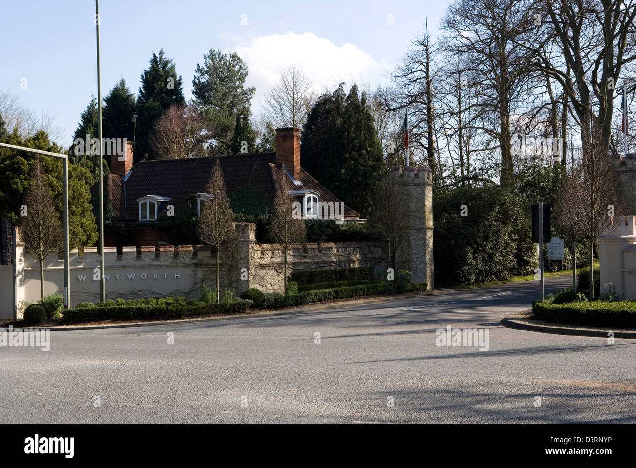 Entrance to Wentworth Club Stock Photo Alamy