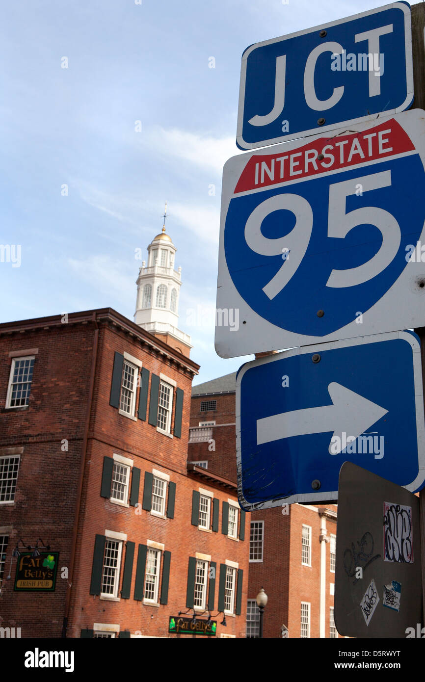 Interstate 95 sign hi-res stock photography and images - Alamy