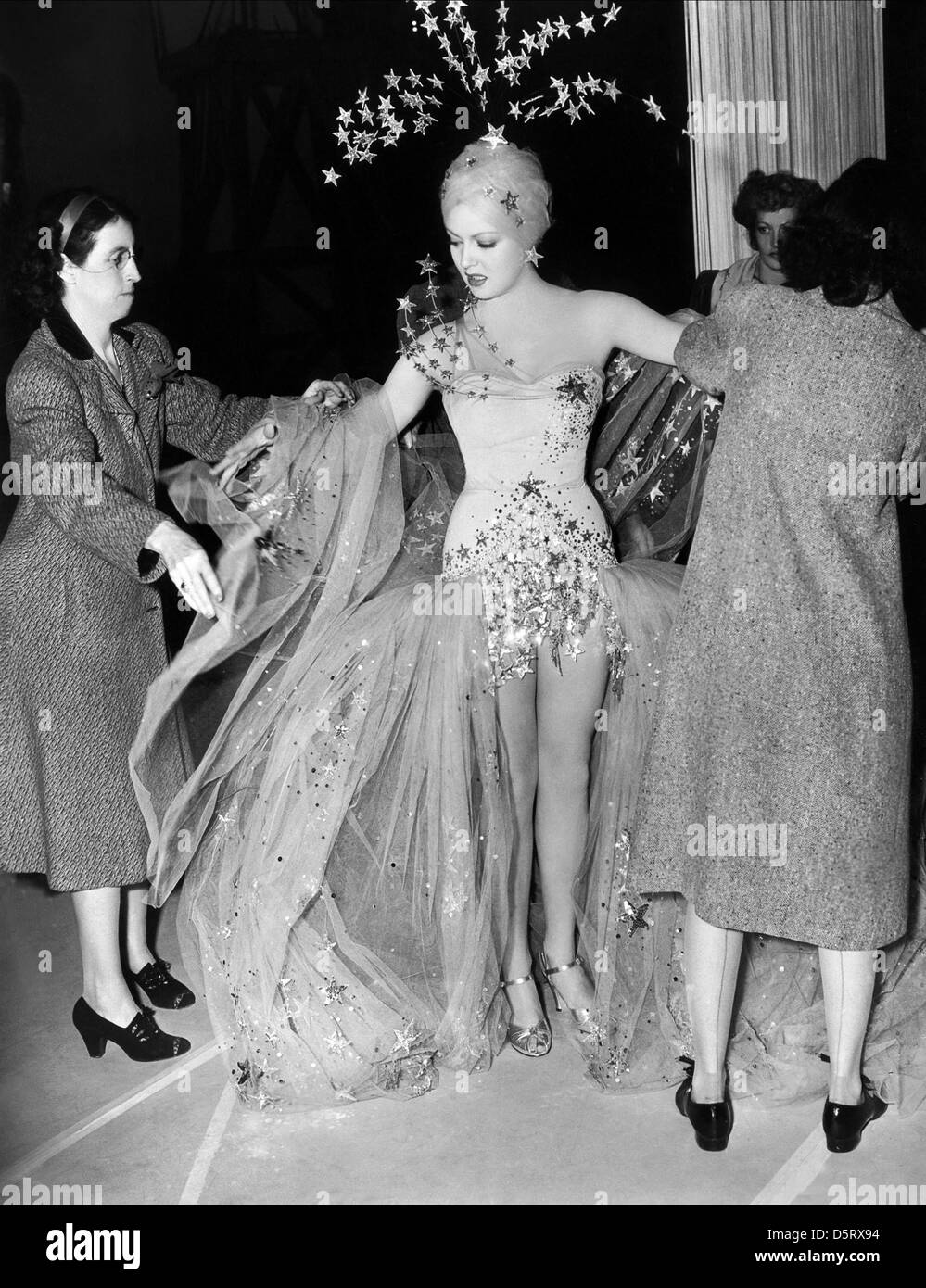 LANA TURNER ZIEGFELD GIRL (1941 Stock Photo Alamy