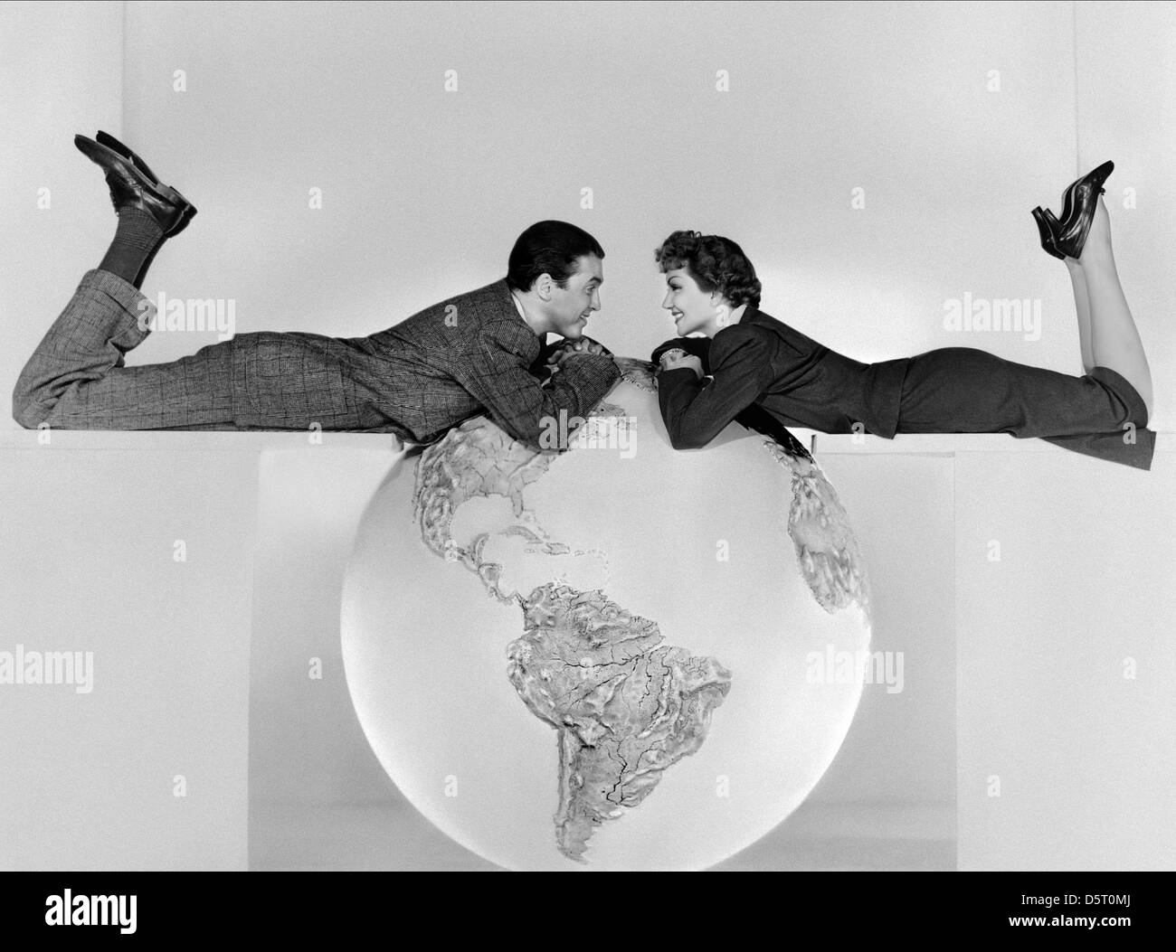 JAMES STEWART, CLAUDETTE COLBERT, IT'S A WONDERFUL WORLD, 1939 Stock Photo