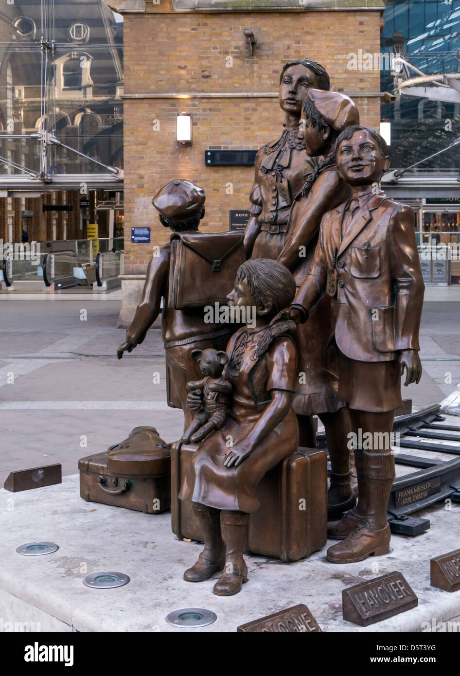 LONDON, UK - APRIL 07, 2013:  Kindertransport memorial statue by Frank Meisler's outside Liverpool Street Station Stock Photo