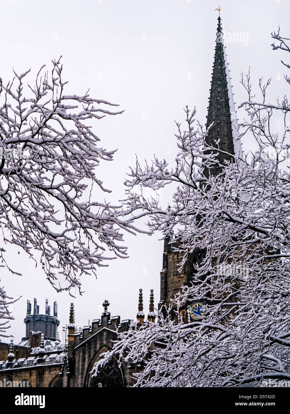 SHEFFIELD, UK - MARCH 23, 2013:  Sheffield Cathedral in the snow Stock Photo