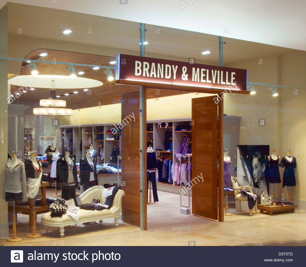 Brandy Melville Stock Photos & Brandy Melville Stock Images Alamy