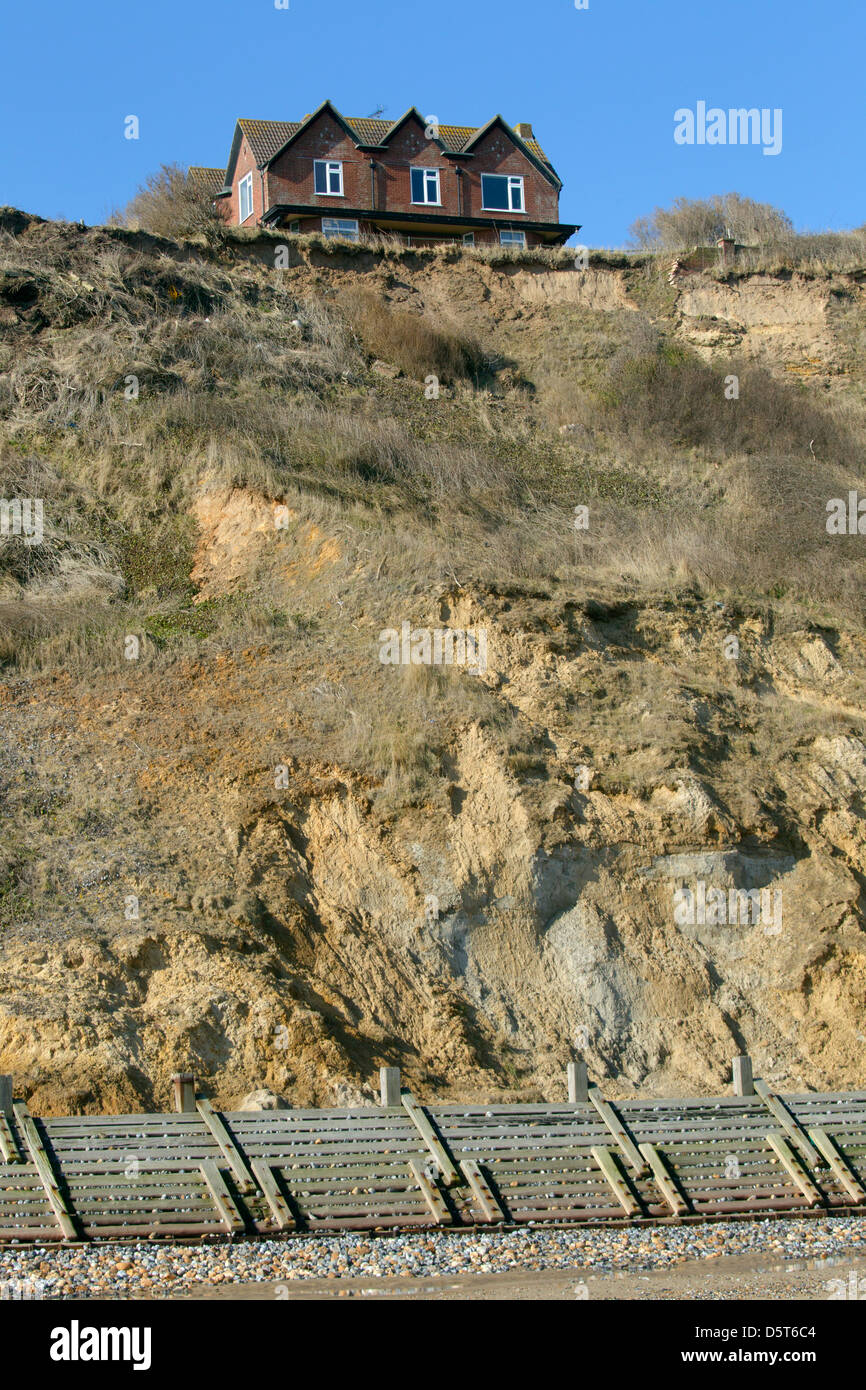 Coastal erosion house cliff hi-res stock photography and images - Alamy