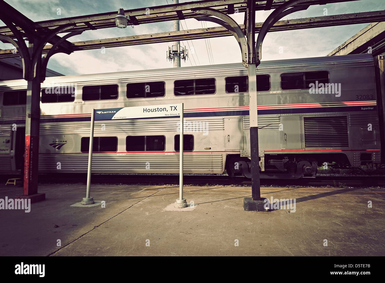 Houston amtrak train station High Resolution Stock Photography and