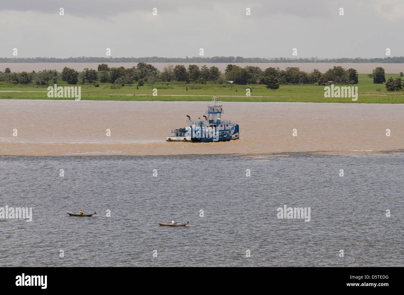 Brazil amazon river boat hi-res stock photography and images - Alamy