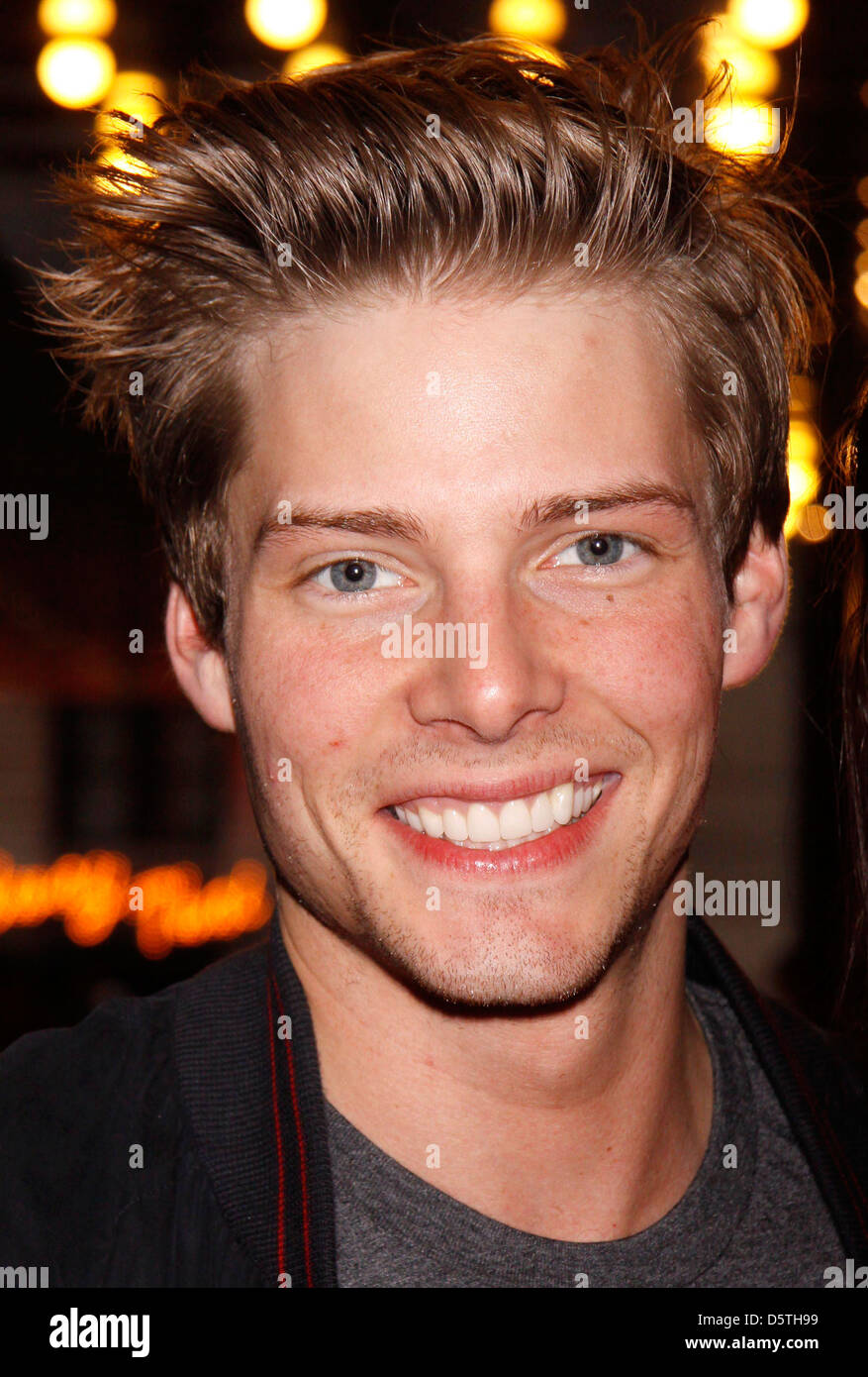 хантер пэрриш. хантер шаффер. Hunter cloudus актер. мужчина хантер. хантер шефер эйфория.