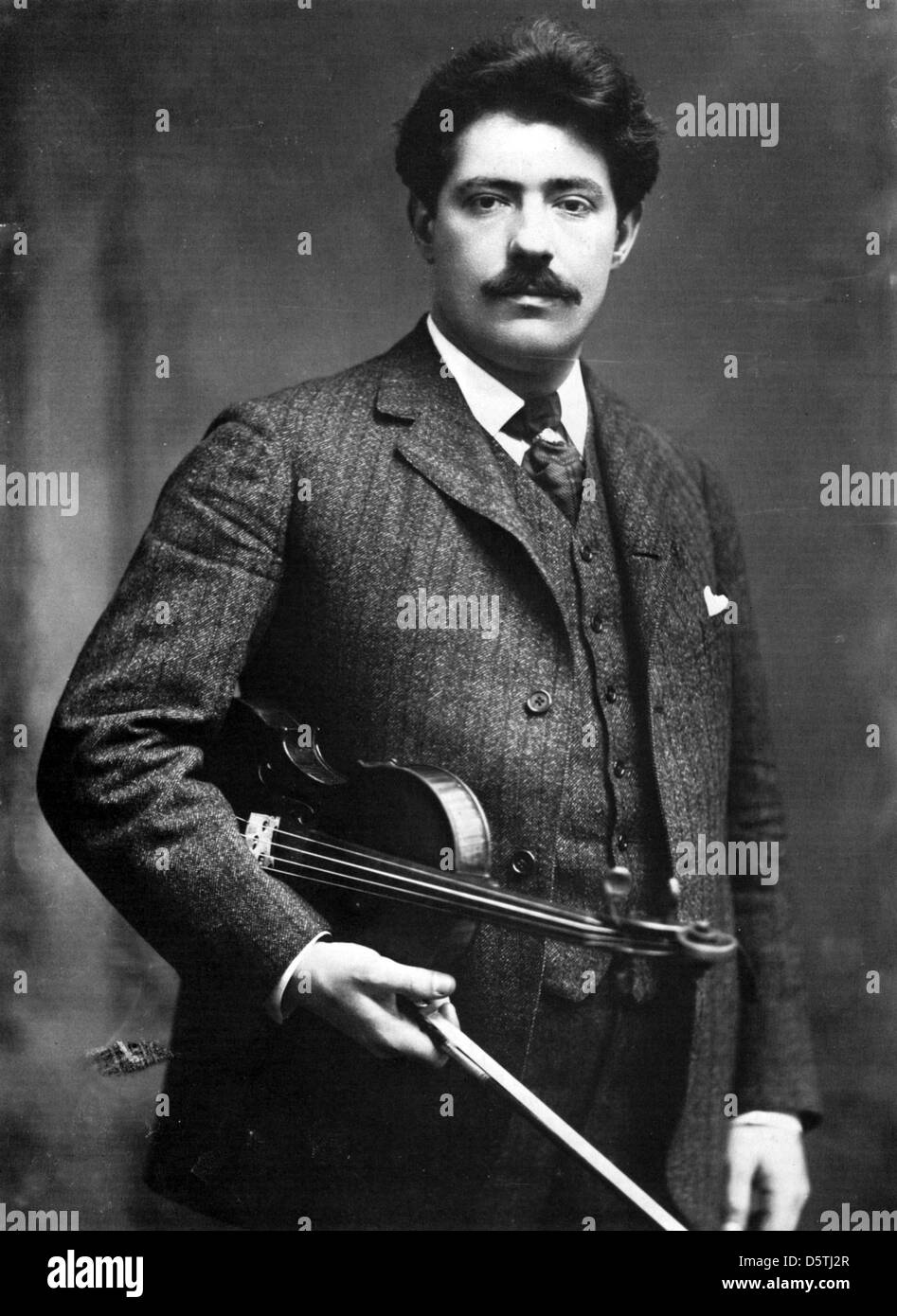 Fritz kreisler 1875 1962 austrian violinist hi-res stock Fritz kreisler 1875 1962 austrian violinist hi-res stock