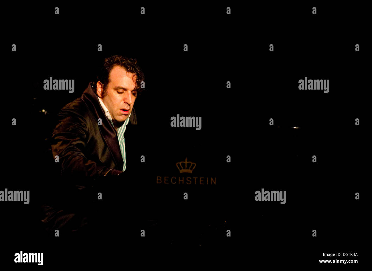 Chilly gonzales hi-res stock photography and images - Alamy